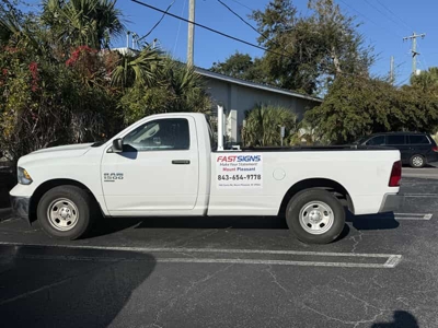 Vehicle & Mobile Advertising Photo